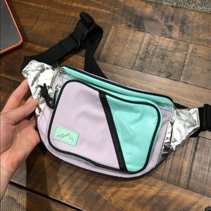 fanny pack